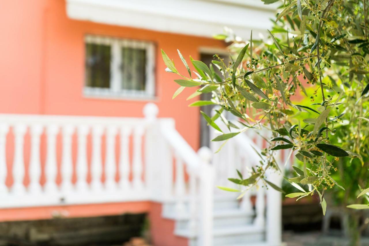 2 Bed House With Mountain View Apartment อาลีเกส ภายนอก รูปภาพ